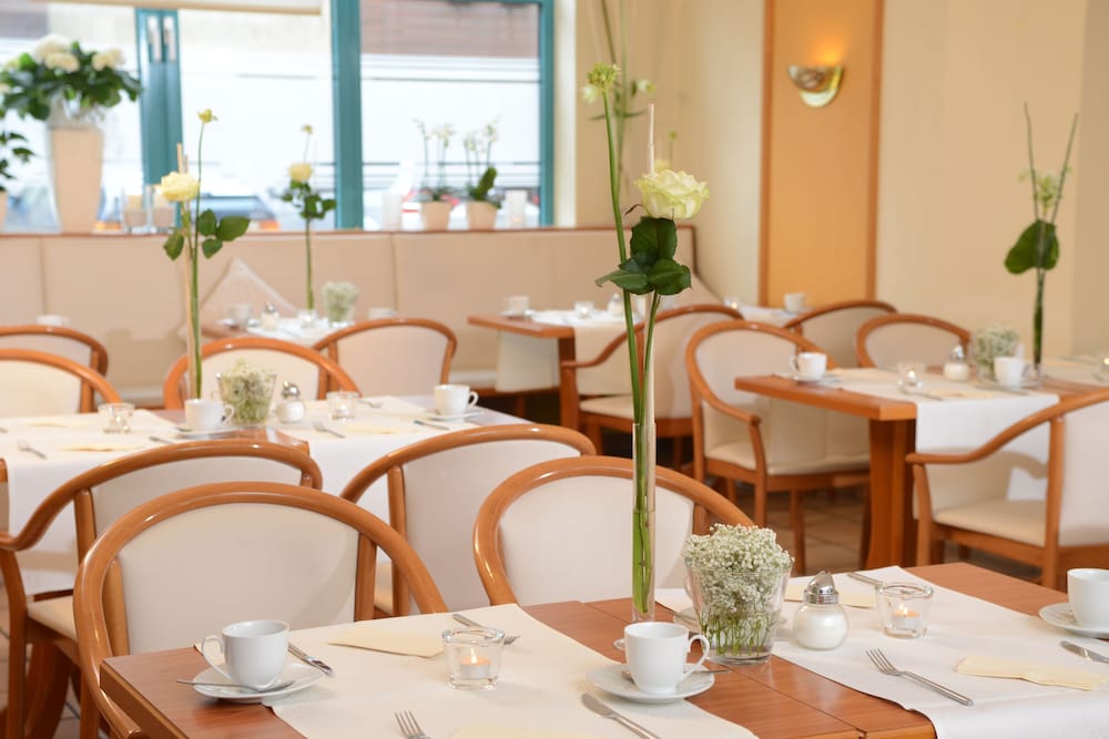 Фото Hotel Residenz Oberhausen