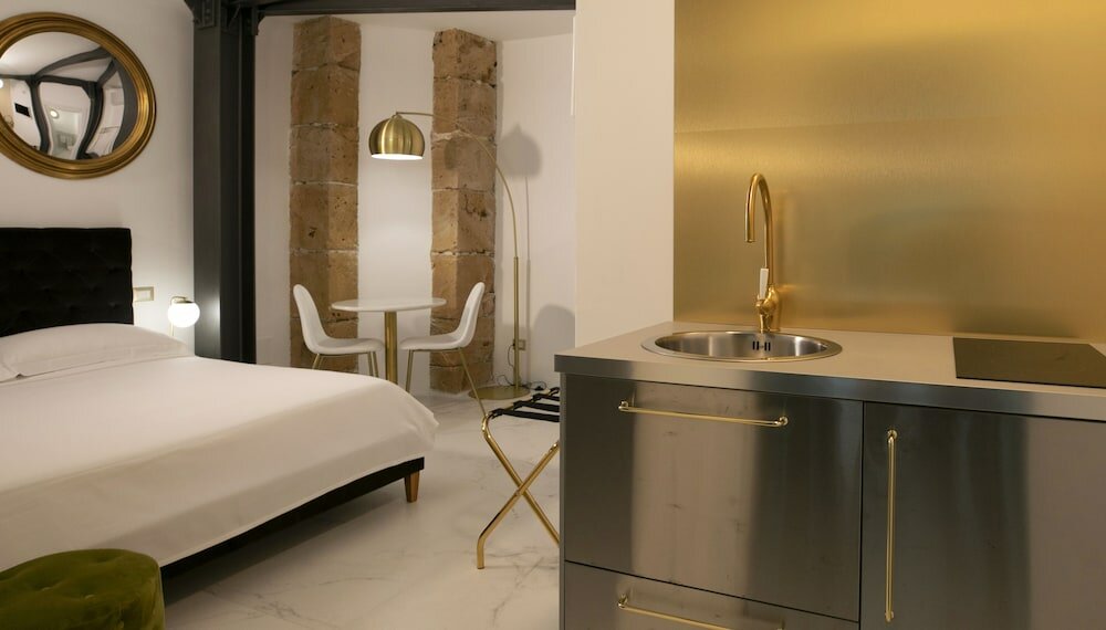 Фото Azzoli Trapani - Apartments & Skypool - Adults Only