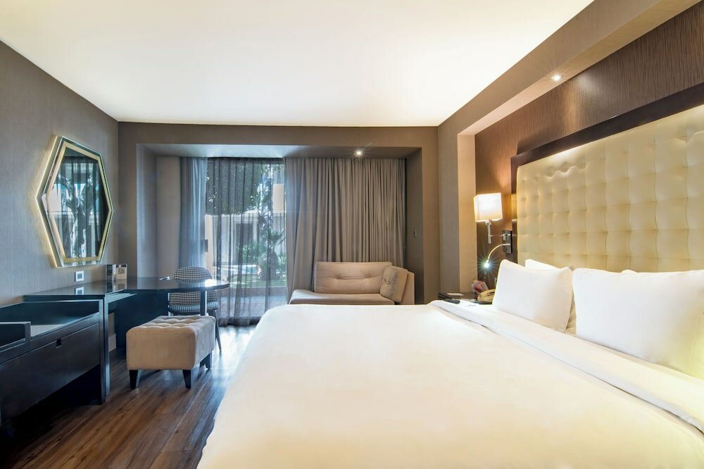 Фото Hotel Lucerna Tijuana