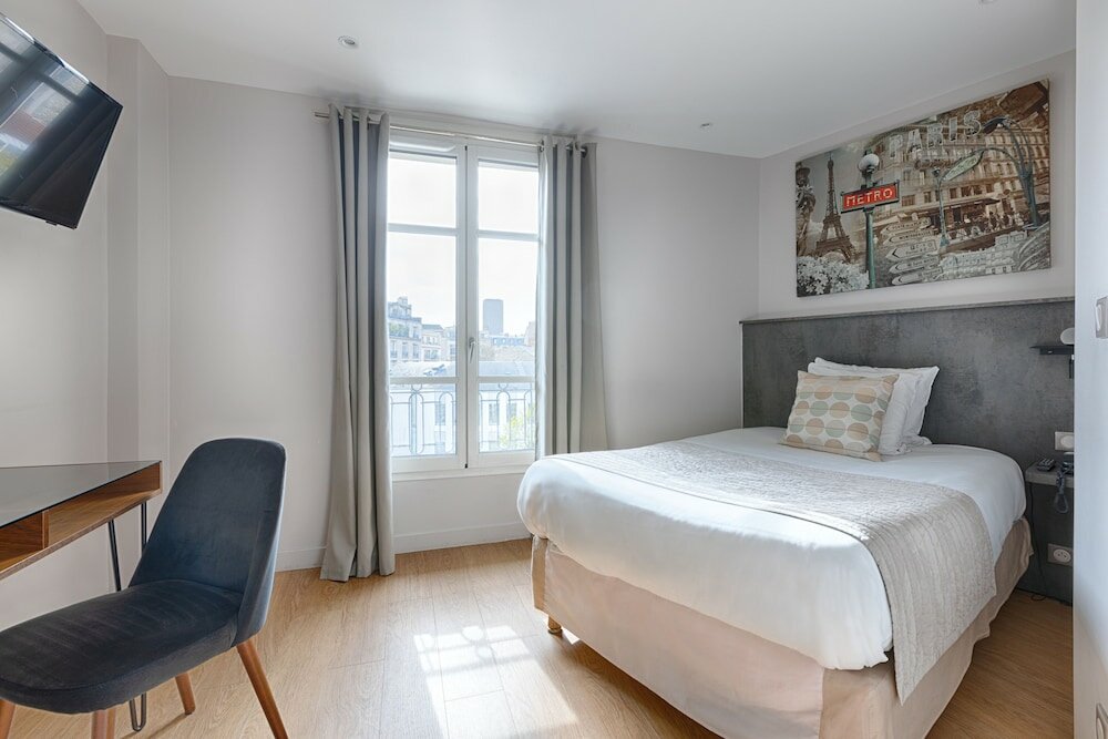 Фото Hôtel de France Invalides 