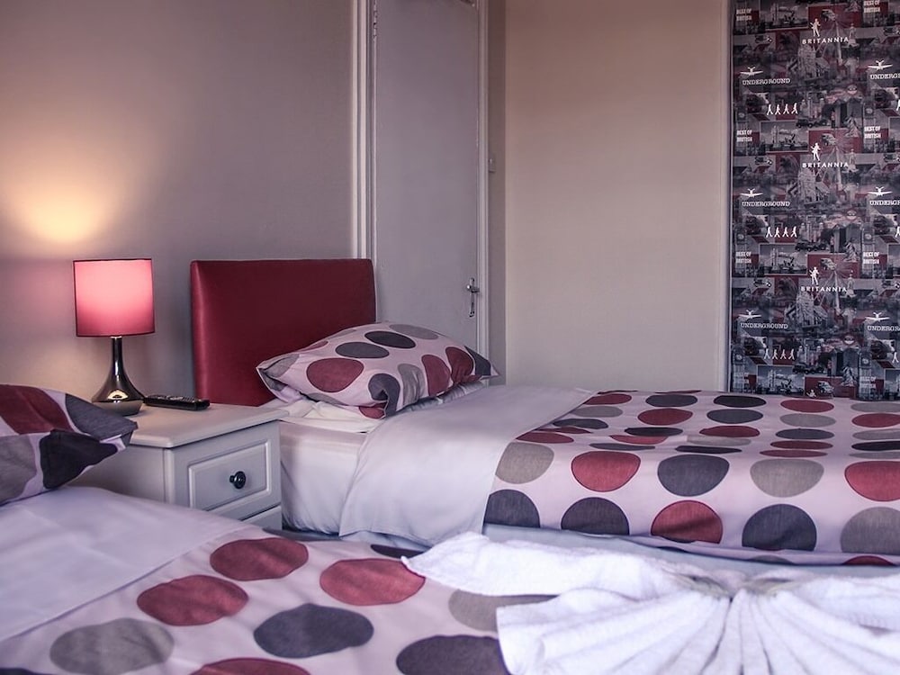 Фото отеля 3