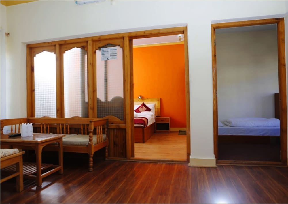 Фото Tih Royal Heritage Resort