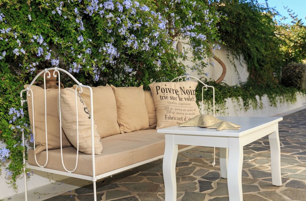 Фото Nathalie Hotel