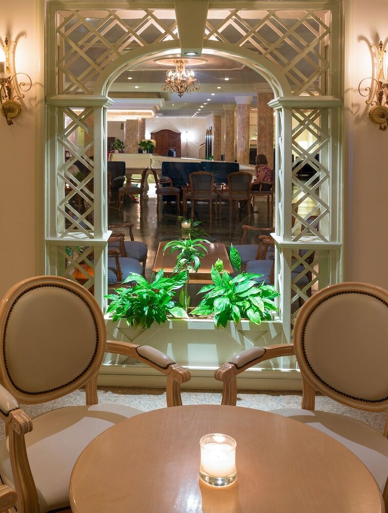 Фото Corfu Palace