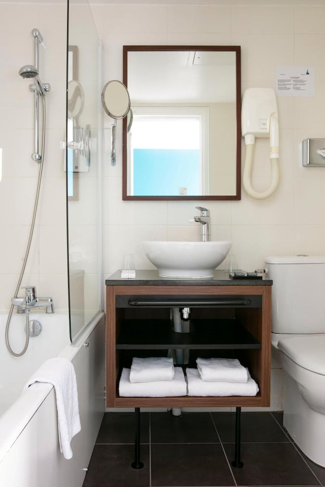 Фото Hotel Montparnasse Alesia