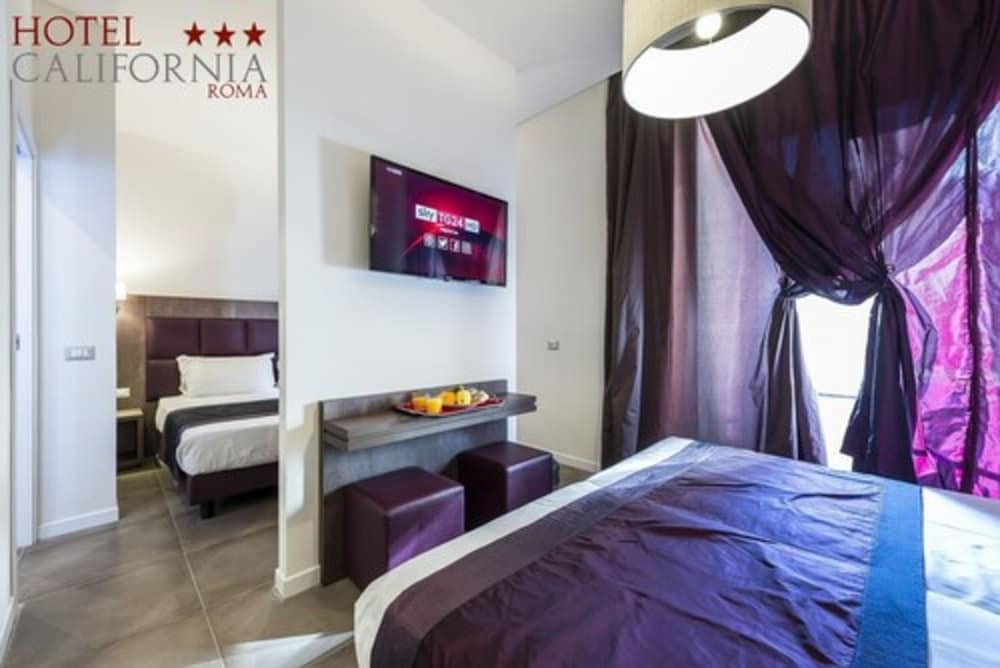 Фото Hotel California