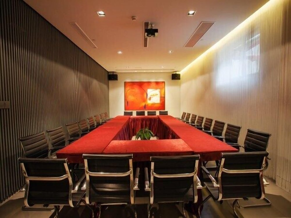 Фото Jinjiang Inn Jinshan City Sands