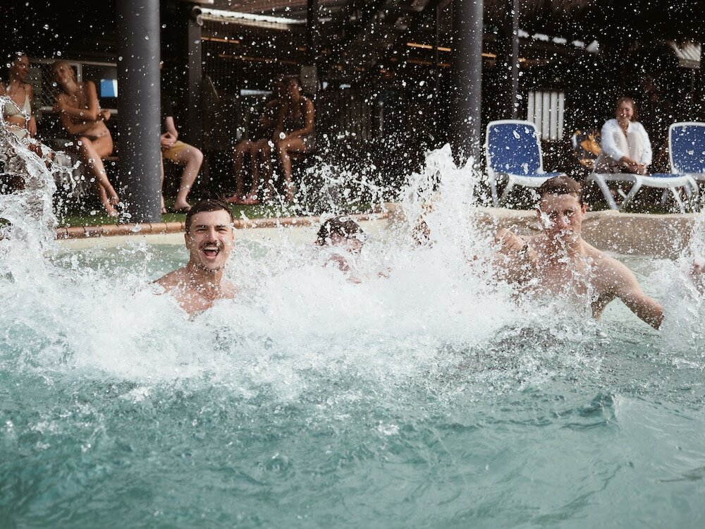 Фото Backpackers in Paradise