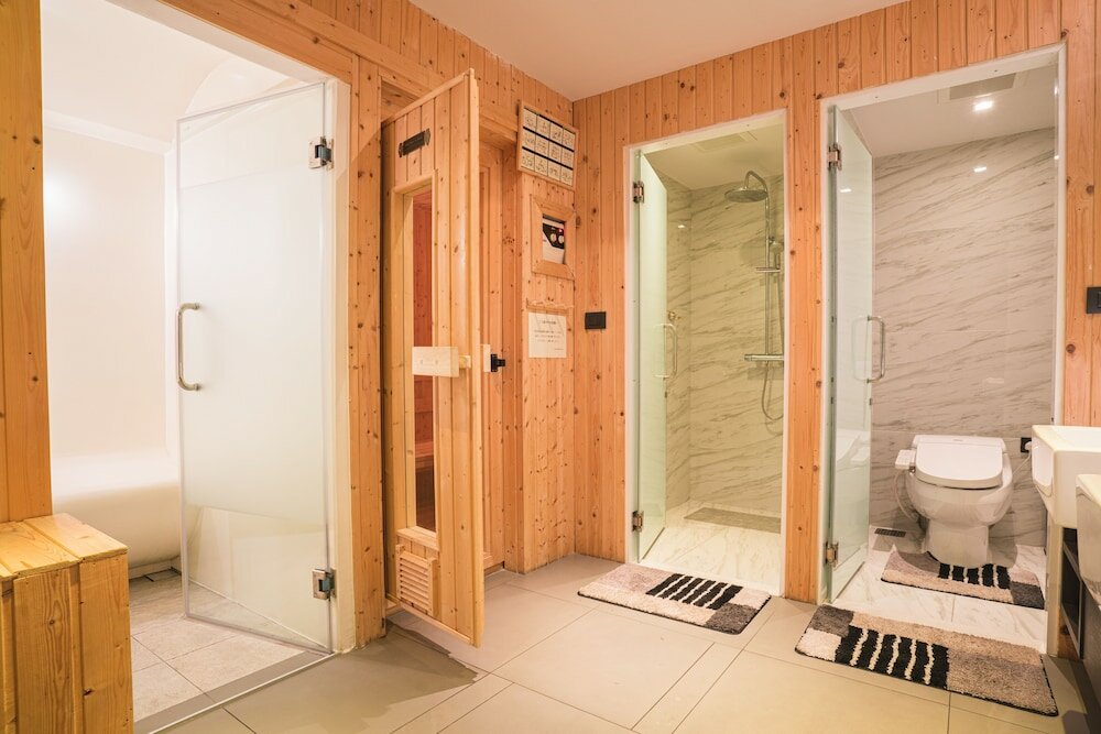 Фото Voque Hotel & Serviced Residence Sukhumvit 51