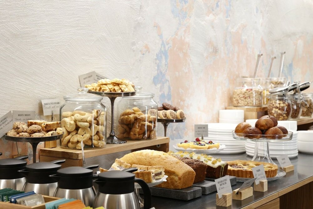 Фото Habitat Luxury Suites Accommodation