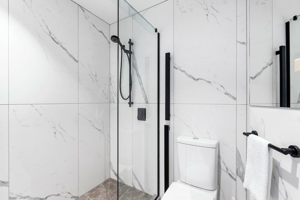 Фото Airedale Boutique Suites