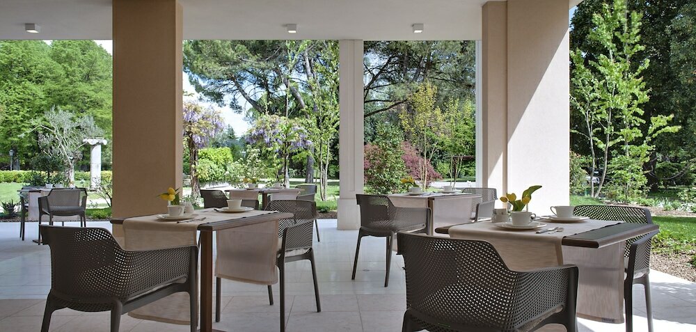 Фото Hotel Terme Neroniane