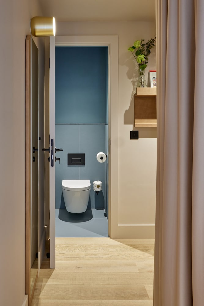 Фото Buckle Street Studios by Locke