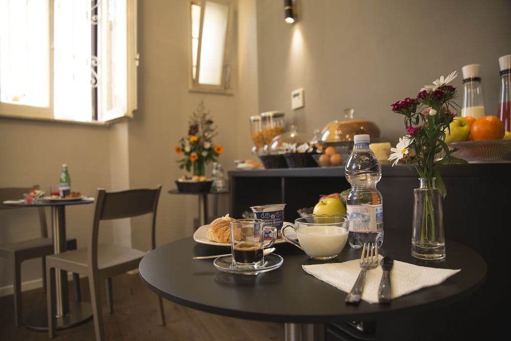 Фото Piccola Navona Roof Garden