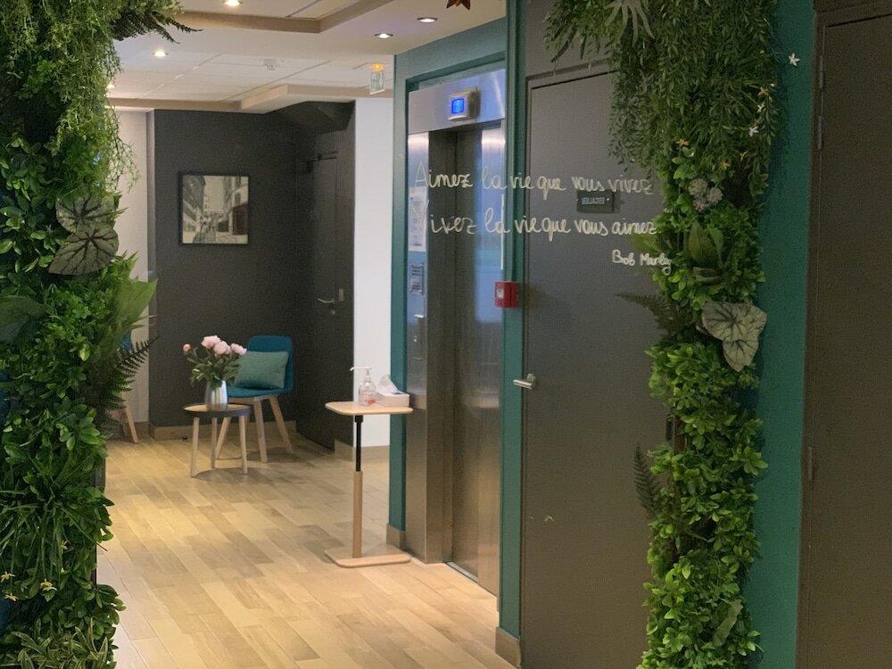 Фото Holiday Inn Paris Montmartre