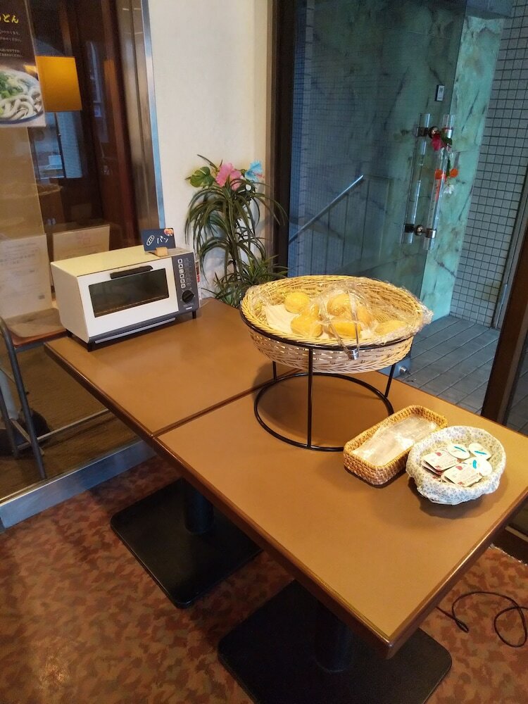 Фото Hotel Matsuyama Hills