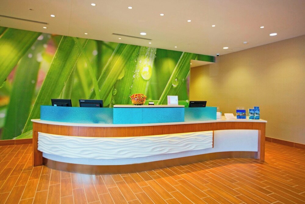 Фото Springhill Suites by Marriott Pittsburgh Mt. Lebanon