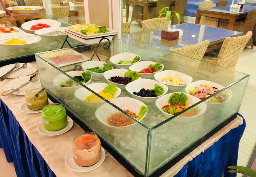 Фото Aristocrat Residence & Hotel