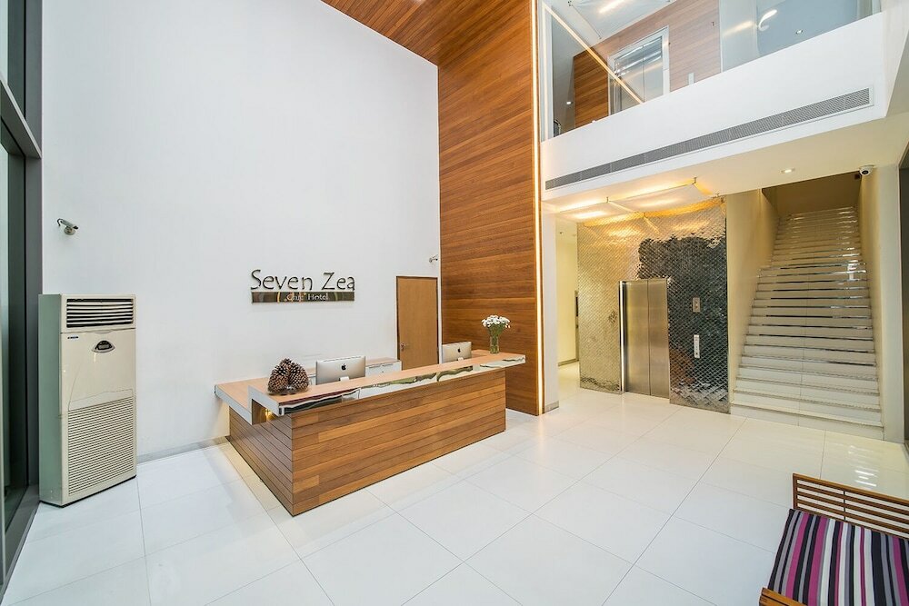 Фото Seven Zea Chic Hotel