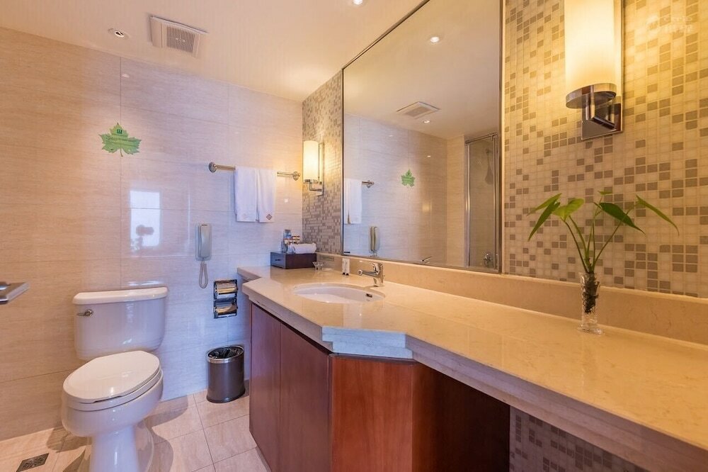 Фото Shuguang International Hotel Nanjing