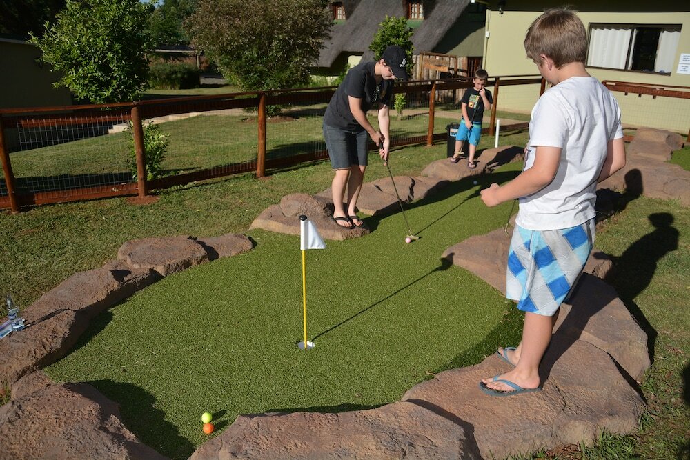 Фото Gooderson Monks Cowl Golf Resort