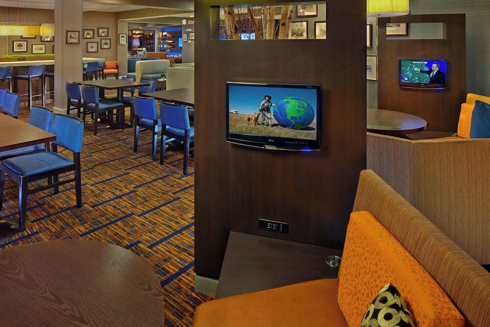 Фото Courtyard by Marriott Key West Waterfront