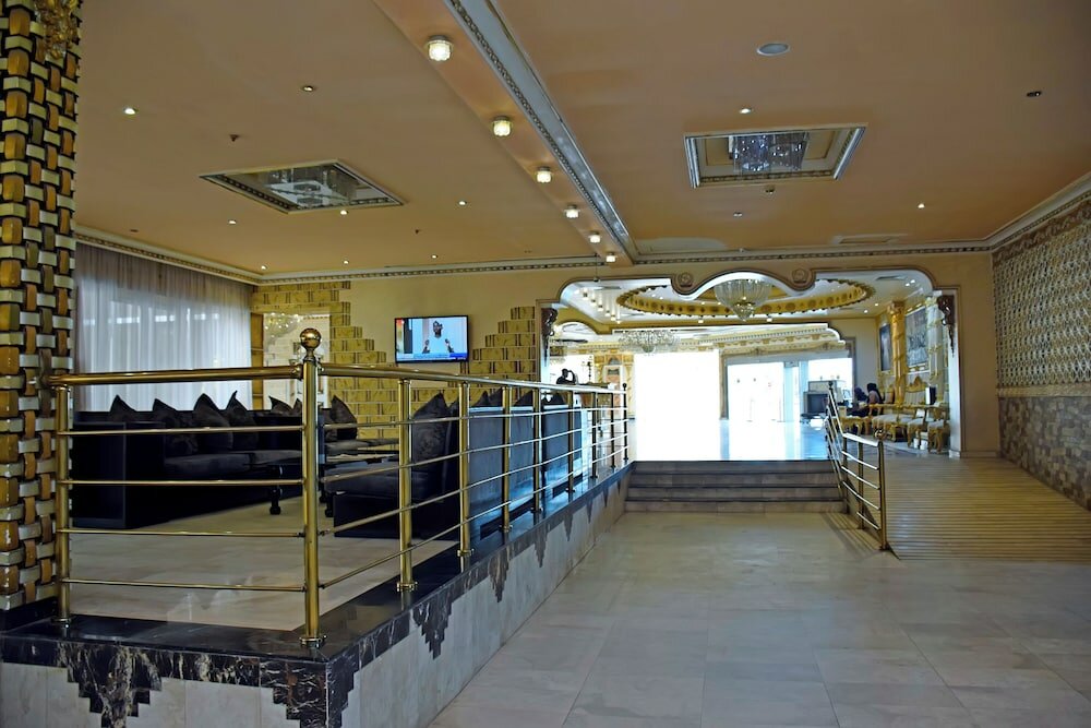 Фото Sandralia Hotel