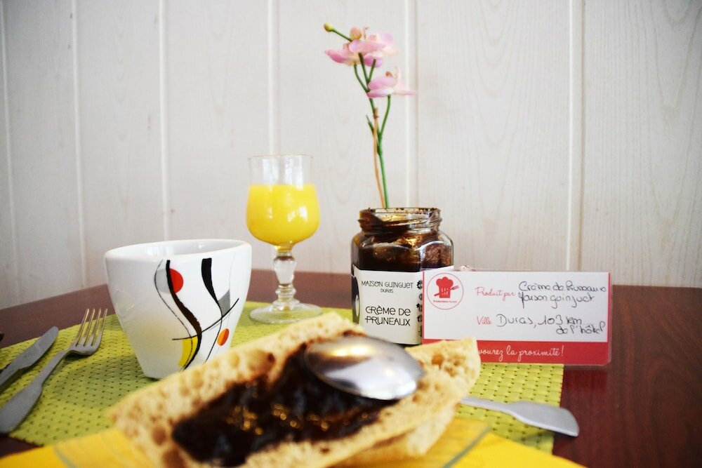 Фото Brit Hotel Bordeaux Aéroport - Le Soretel