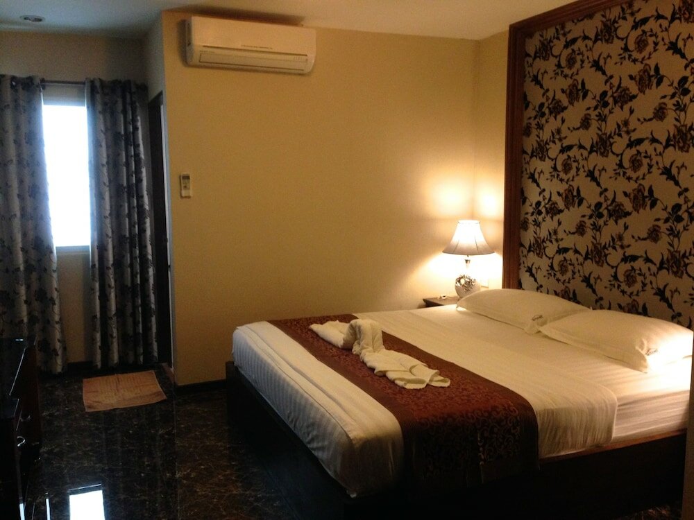 Фото Katesiree House