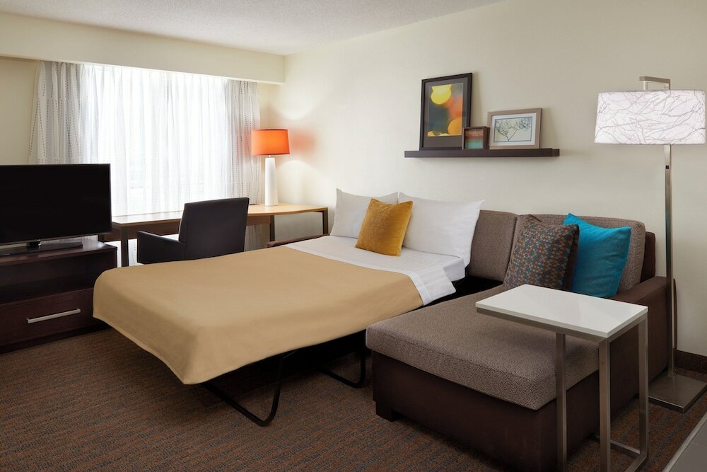 Фото Residence Inn by Marriott Toronto Airport