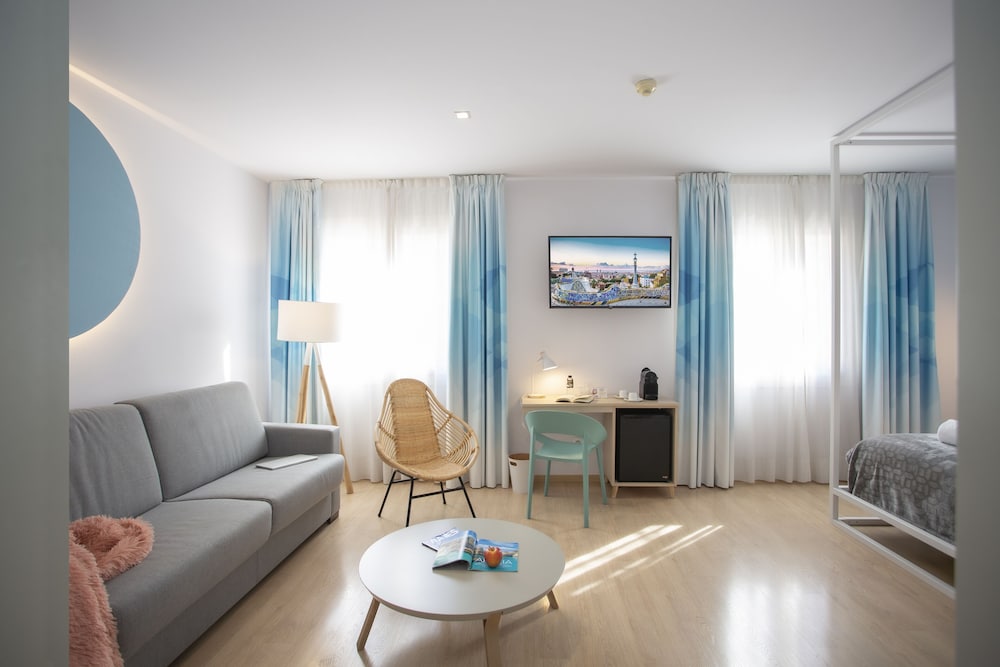 Фото Hotel Prisma Barcelona