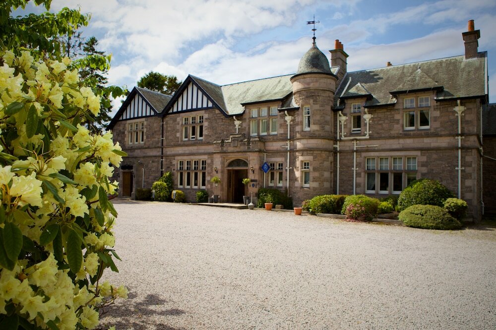 Фото Ramnee Hotel