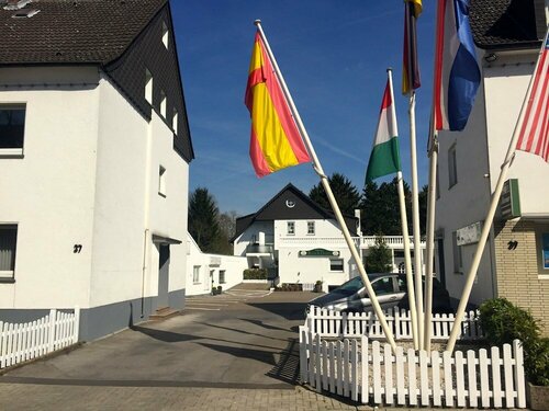 Внешний вид отеля Hotel Ramor Garni в Дуйсбурге, фото 5