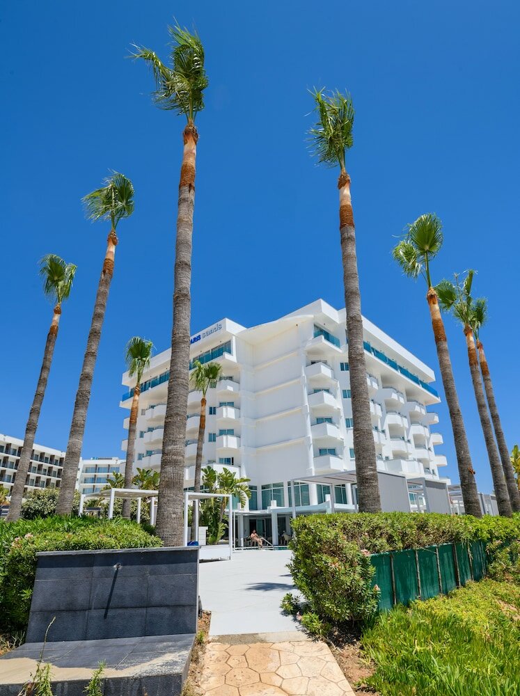 Фото Tasia Maris Sands