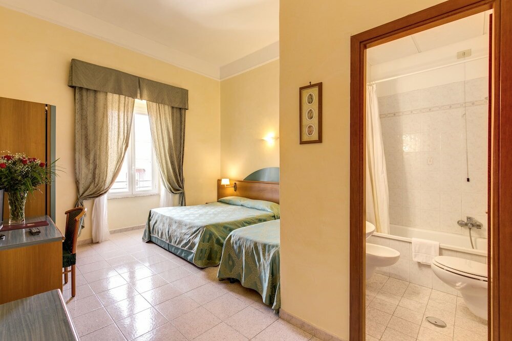 Фото Hotel Contilia