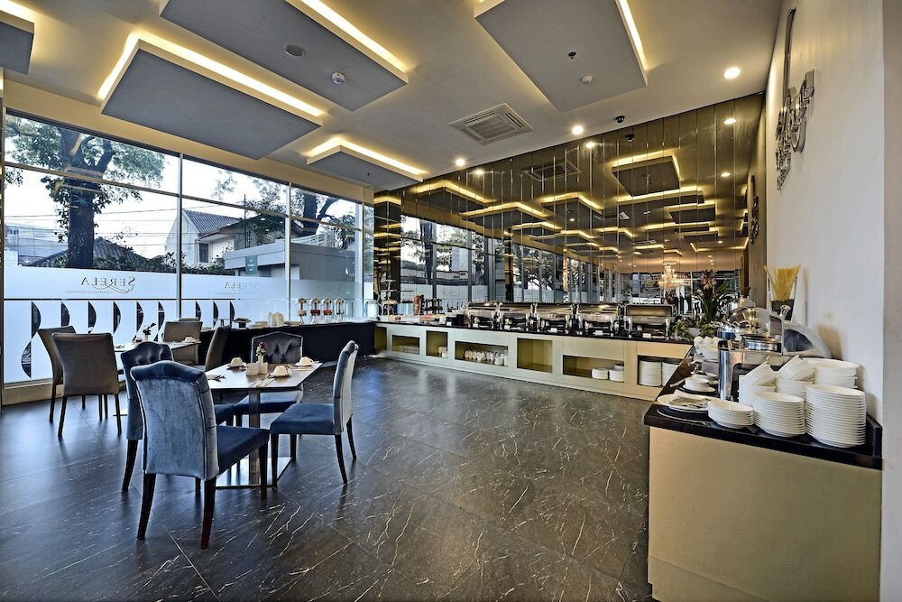 Фото Serela Cihampelas Hotel