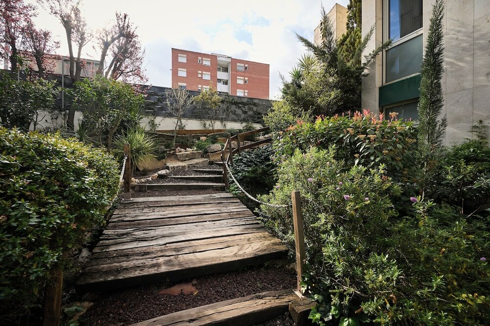 Фото Catalonia Bristol