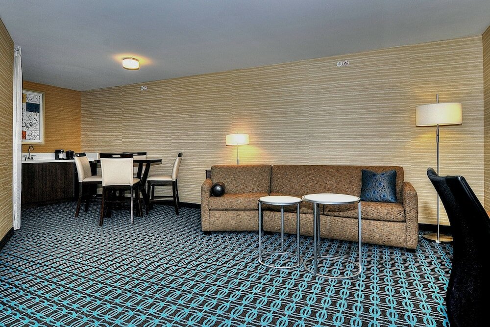 Фото Fairfield Inn & Suites Los Angeles Rosemead