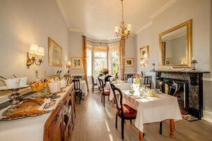 Гостиница The Villa Rosa Bed and Breakfast