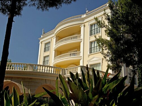 Гостиница IC Hotels Airport в Муратпаше