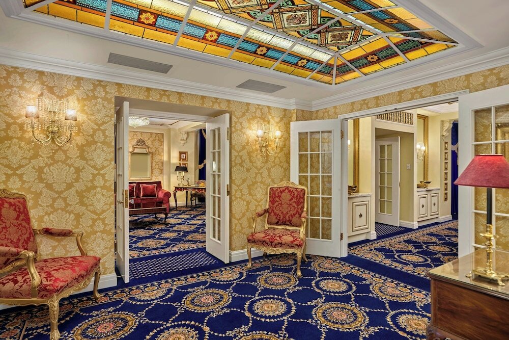 Фото The Hotel Saskatchewan Autograph Collection