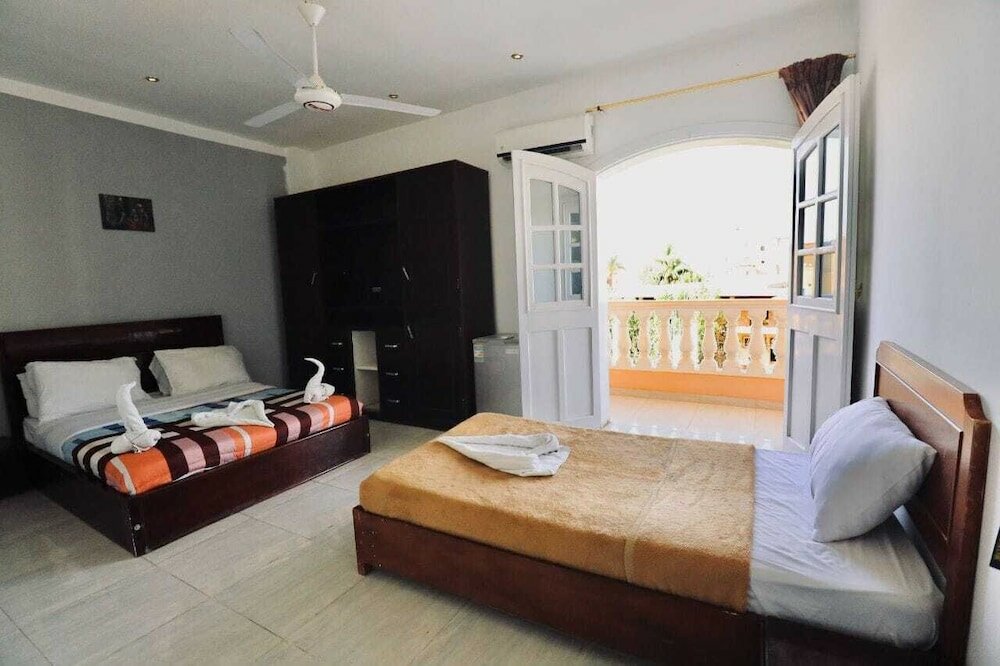 Фото Gold Ibis Hotel