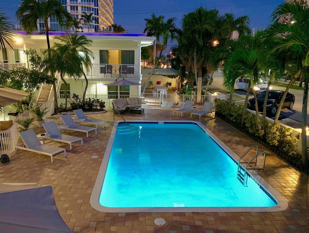 Фото Soleado Hotel