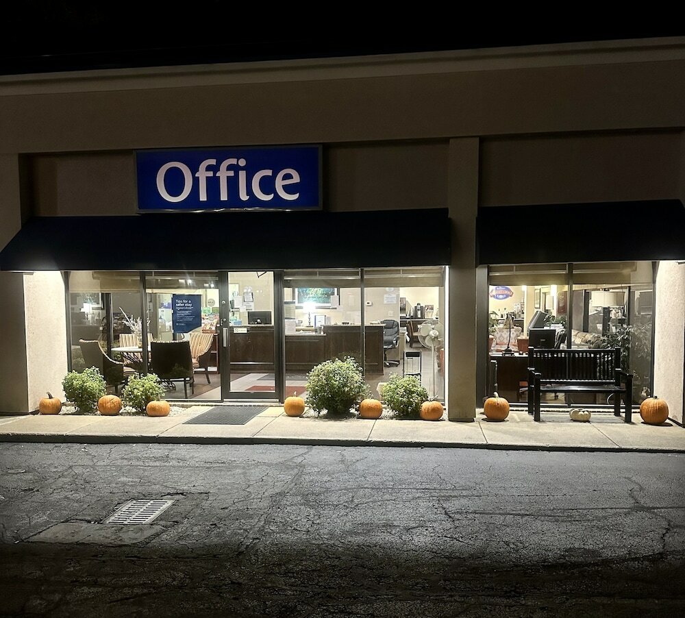 Фото Baymont by Wyndham Lynchburg