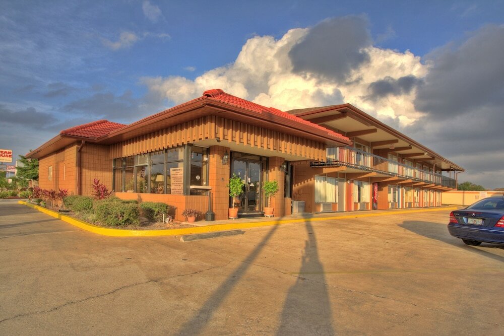 Фото Hotel Bel-Air Orlando