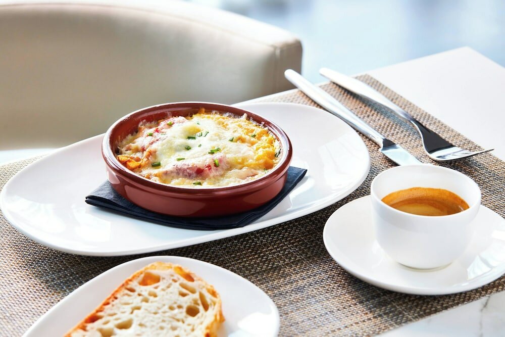 Фото Ac Hotel by Marriott Miami Airport West/Doral