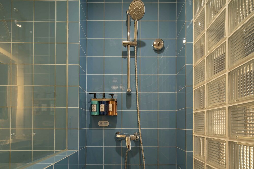 Фото Holiday Inn Express Shanghai Jinqiao Central, an Ihg Hotel