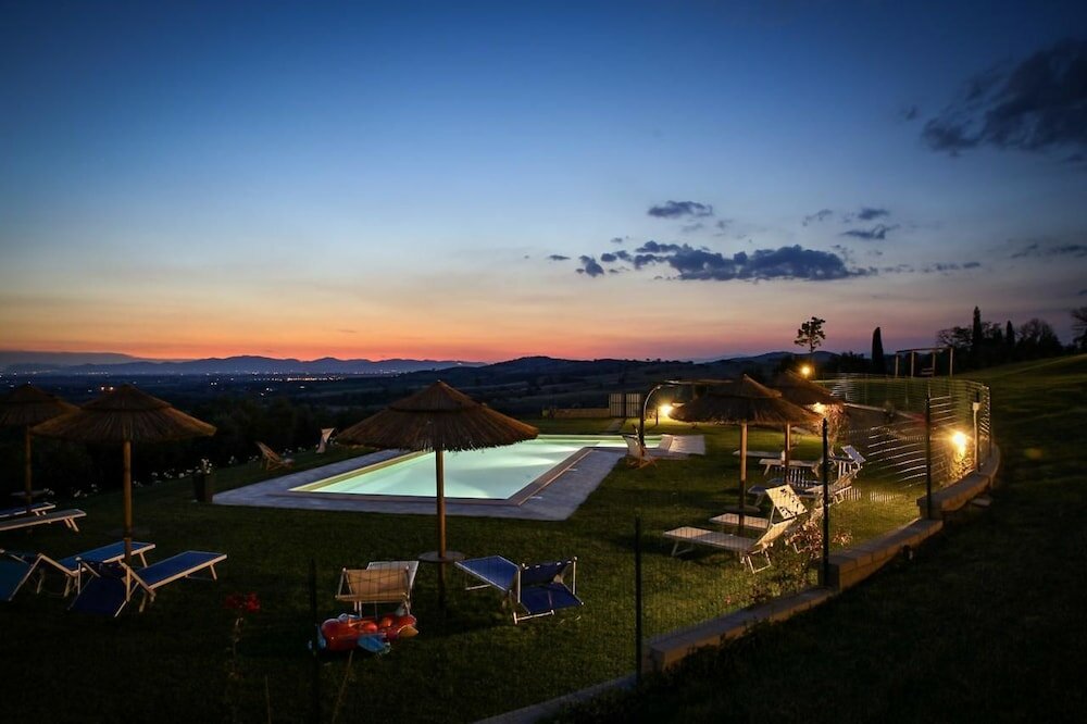 Фото Podere n° 8 in Maremma