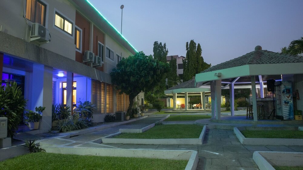 Фото Ssnit Guest House