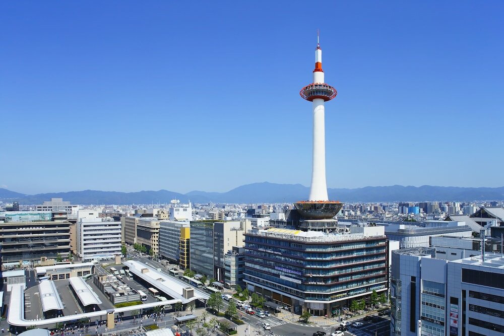 Фото Kyoto Tower Hotel